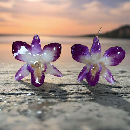 Earrings made of real Dendrobium orchid Sonia Purple