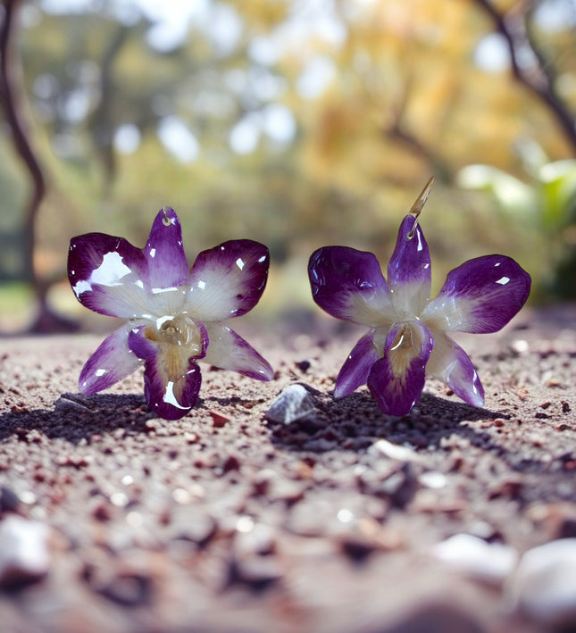 Σκουλαρίκια από αληθινή ορχιδέα Dendrobium Sonia Purple