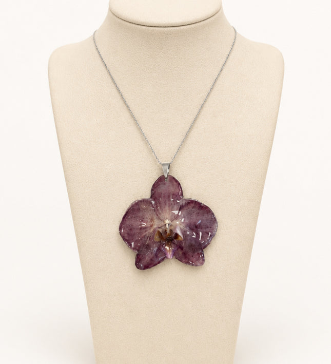 Pendant with Real Purple Phalaenopsis Orchid in resin