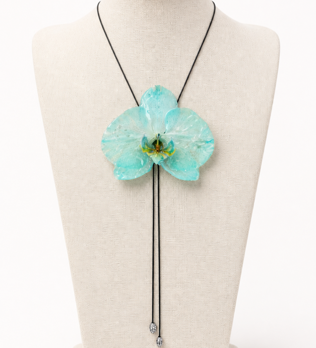 Pendant with Real Phalaenopsis Ocean & Light Green Orchid in Resin