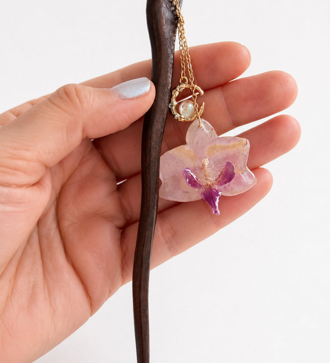 Real white orchid hair clips