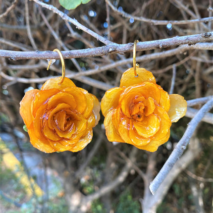 Real mini rose earrings