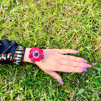 Cuff bracelet with real Anemone